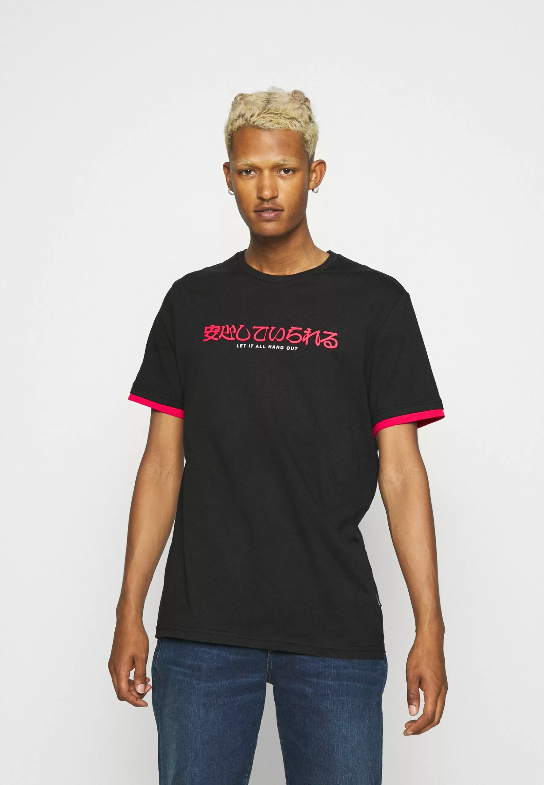 Marchandise de première qualité YOURTURN T-shirt imprimé t shirt Col rond all 3 Marchandise de première qualité YOURTURN T-shirt imprimé t shirt Col rond all