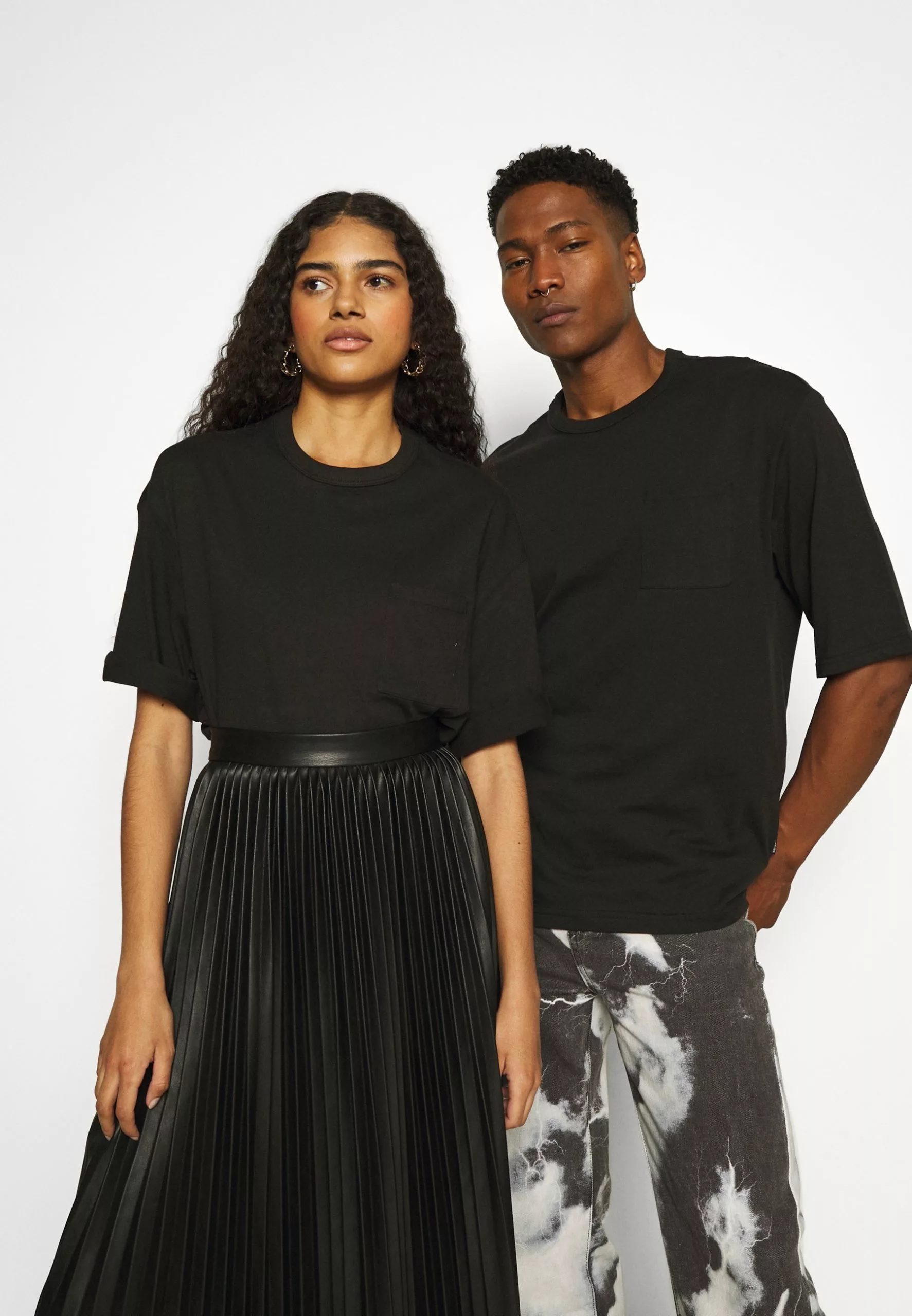 En promotion YOURTURN UNISEX - T-shirt basique t shirt Col rond all 3 En promotion YOURTURN UNISEX - T-shirt basique t shirt Col rond all