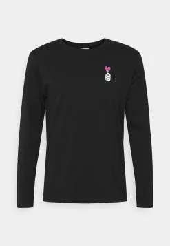 YOURTURN UNISEX - T-shirt à manches longues Prix Exclusifs t shirt Col rond all -YOURTURN Soldes 2023 1a9e9f56052c4717b01f976227fa436d 1