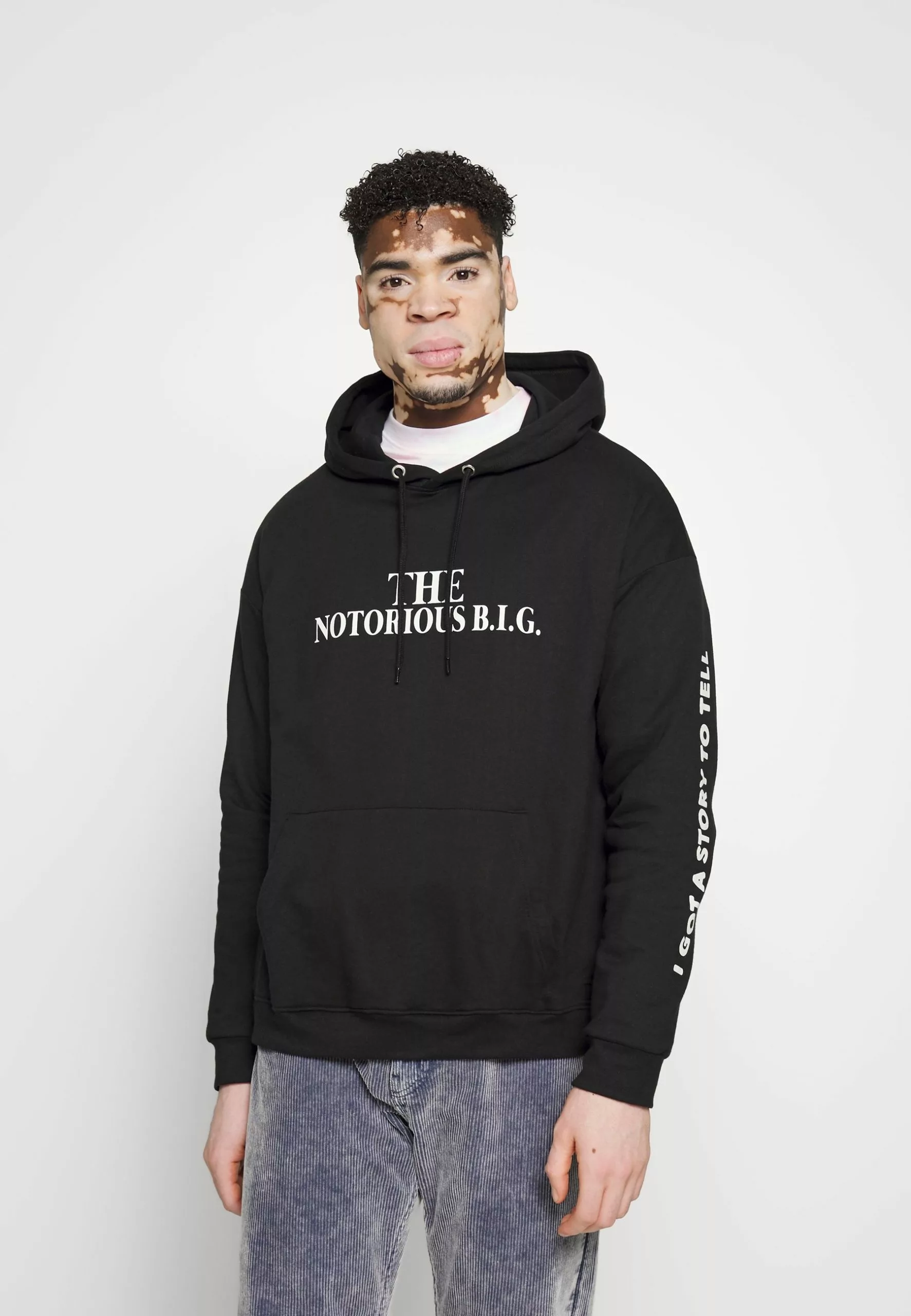 YOURTURN NOTORIOUS BIG HOODIE UNISEX - Sweat à capuche Prix Jamais Vus pullover Capuche all 5 YOURTURN NOTORIOUS BIG HOODIE UNISEX - Sweat à capuche Prix Jamais Vus pullover Capuche all – Image 3