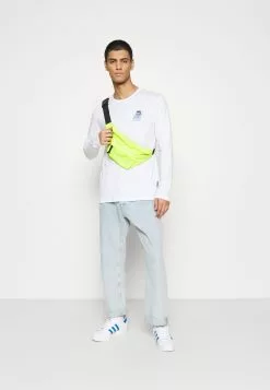 Prix Refroidis YOURTURN UNISEX - T-shirt à manches longues t shirt Col rond all -YOURTURN Soldes 2023 24aa4f0dc7f942b88ea03c580c9856c9