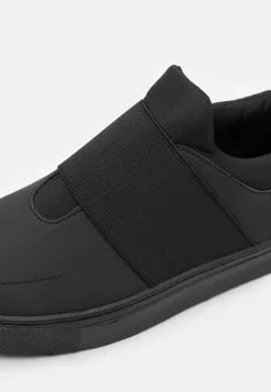 YOURTURN UNISEX - Baskets basses Authentique 100% sneaker Rond all 13 YOURTURN UNISEX - Baskets basses Authentique 100% sneaker Rond all -YOURTURN Soldes 2023 2c7861d385bc449aa4782e9c78eb3d0a