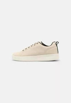 Soldes En Ligne YOURTURN UNISEX - Baskets basses sneaker Rond all 18 Soldes En Ligne YOURTURN UNISEX - Baskets basses sneaker Rond all -YOURTURN Soldes 2023 30980a4f2ffa45f8be724e4d0daf7b1a