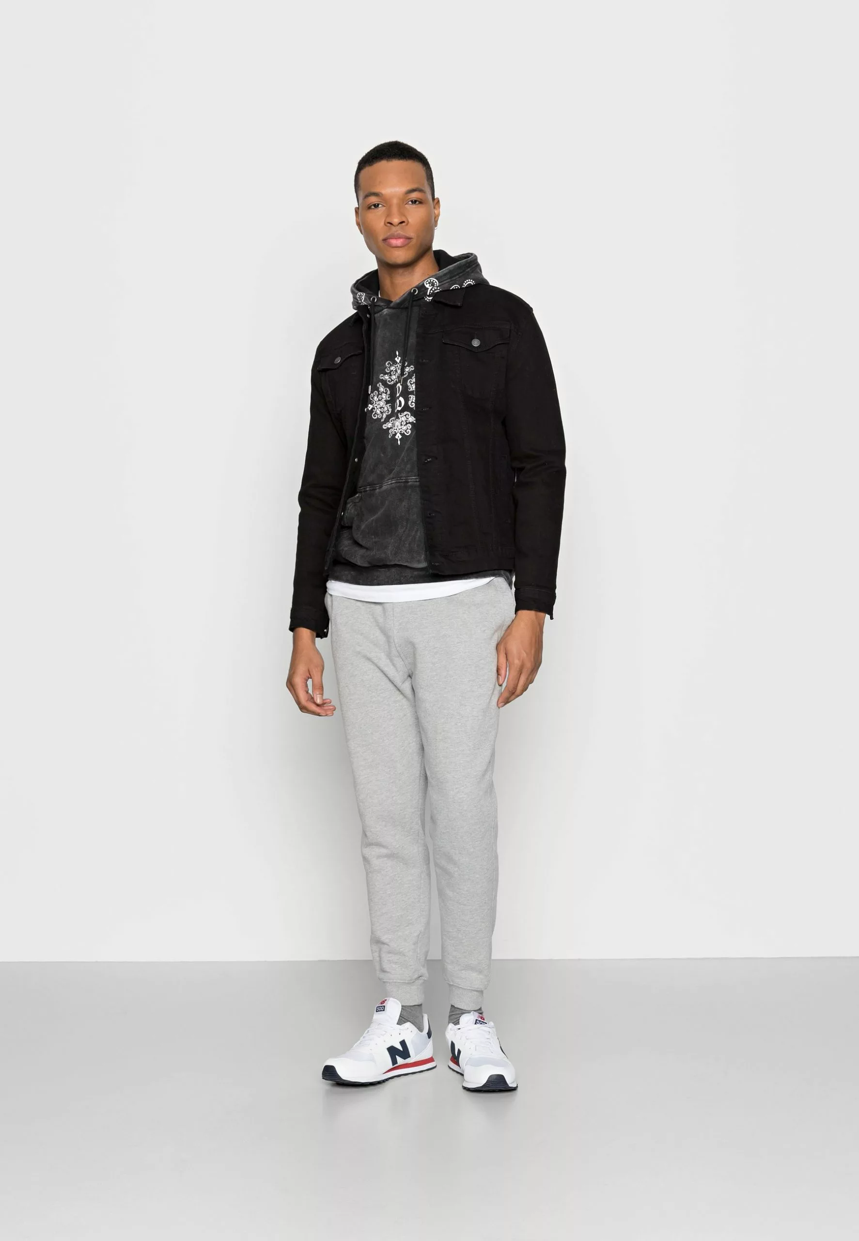 YOURTURN BANDANA PRINT HOODIE - Sweat à capuche Se Vend Bas Prix pullover Capuche all 4 YOURTURN BANDANA PRINT HOODIE - Sweat à capuche Se Vend Bas Prix pullover Capuche all – Image 2