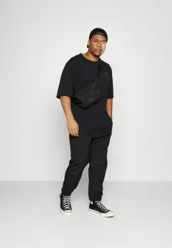 YOURTURN Prix Exclusifs UNISEX - T-shirt imprimé t shirt Col rond all -YOURTURN Soldes 2023 39a0a4538e6d4f07b7ad361055b974be