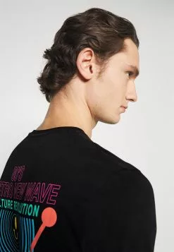 YOURTURN UNISEX - T-shirt imprimé Prix Incroyables t shirt Col rond all 14 YOURTURN UNISEX - T-shirt imprimé Prix Incroyables t shirt Col rond all -YOURTURN Soldes 2023 44cfed4d84004e508754c615c82921a0