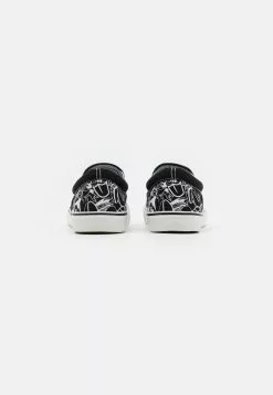 Première Qualité YOURTURN SPACE JAM UNISEX - Mocassins low shoe Rond all -YOURTURN Soldes 2023 56bd611e413f42ed9d56f7e75b8c1b49