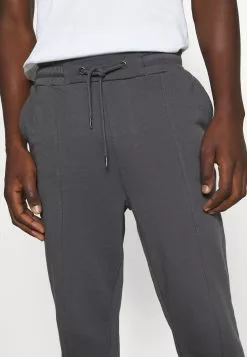 YOURTURN Prix Bradés Loose Fit UNISEX - Pantalon de survêtement trouser Normale all -YOURTURN Soldes 2023 5a387e51873f4c33b471b42d135e26fe