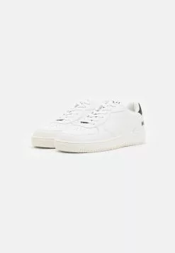 YOURTURN Prix Légers BATMAN UNISEX - Baskets basses sneaker Rond all -YOURTURN Soldes 2023 627f4fc8c26a4ffbb49681b0444fe3f6