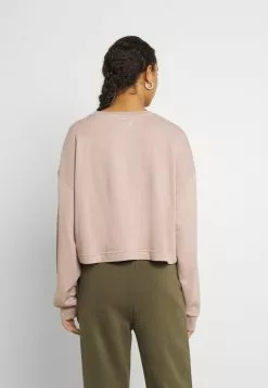 Prix Acceptable YOURTURN UNISEX - Sweatshirt pullover Col rond all -YOURTURN Soldes 2023 6be42a0d8b644fbcb10b846b42fe50a7