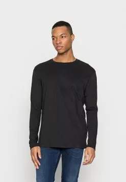 YOURTURN 5 PACK - T-shirt à manches longues Prix d’Amis t shirt Col rond all -YOURTURN Soldes 2023 6cdcb3315b9541efbf2b8150faa8a22e