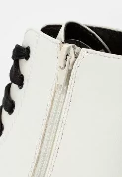 YOURTURN qualité absolue Bottines à lacets ankle boots Rond all -YOURTURN Soldes 2023 79541004fc554cffa58c2503e2047396