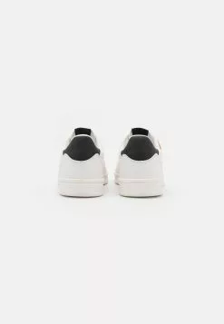 YOURTURN SPACE JAM UNISEX - Baskets basses Authentique 100% sneaker Rond all -YOURTURN Soldes 2023 820e2002a9d447a49eec18b5eb305b2a