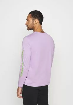 Promos YOURTURN UNISEX - T-shirt à manches longues t shirt Col rond all -YOURTURN Soldes 2023 899c298ffc87438fbf10a95f27aeca52