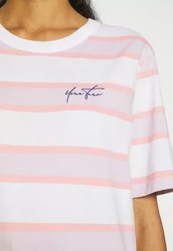 Prix Sacrifiés YOURTURN UNISEX - T-shirt imprimé t shirt Col rond all -YOURTURN Soldes 2023 8f5bac769324467d83d9532fb4d0cb93