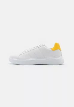 YOURTURN UNISEX - Baskets basses Prix d’Amis sneaker Rond all -YOURTURN Soldes 2023 92f922dd17ad442bbb1a3e7010431c73