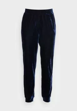 Prix Incroyables YOURTURN FESTIVE JOGGER UNISEX - Pantalon de survêtement trouser Haute all 10 Prix Incroyables YOURTURN FESTIVE JOGGER UNISEX - Pantalon de survêtement trouser Haute all -YOURTURN Soldes 2023 a470681cdf654082981457c0008b1903
