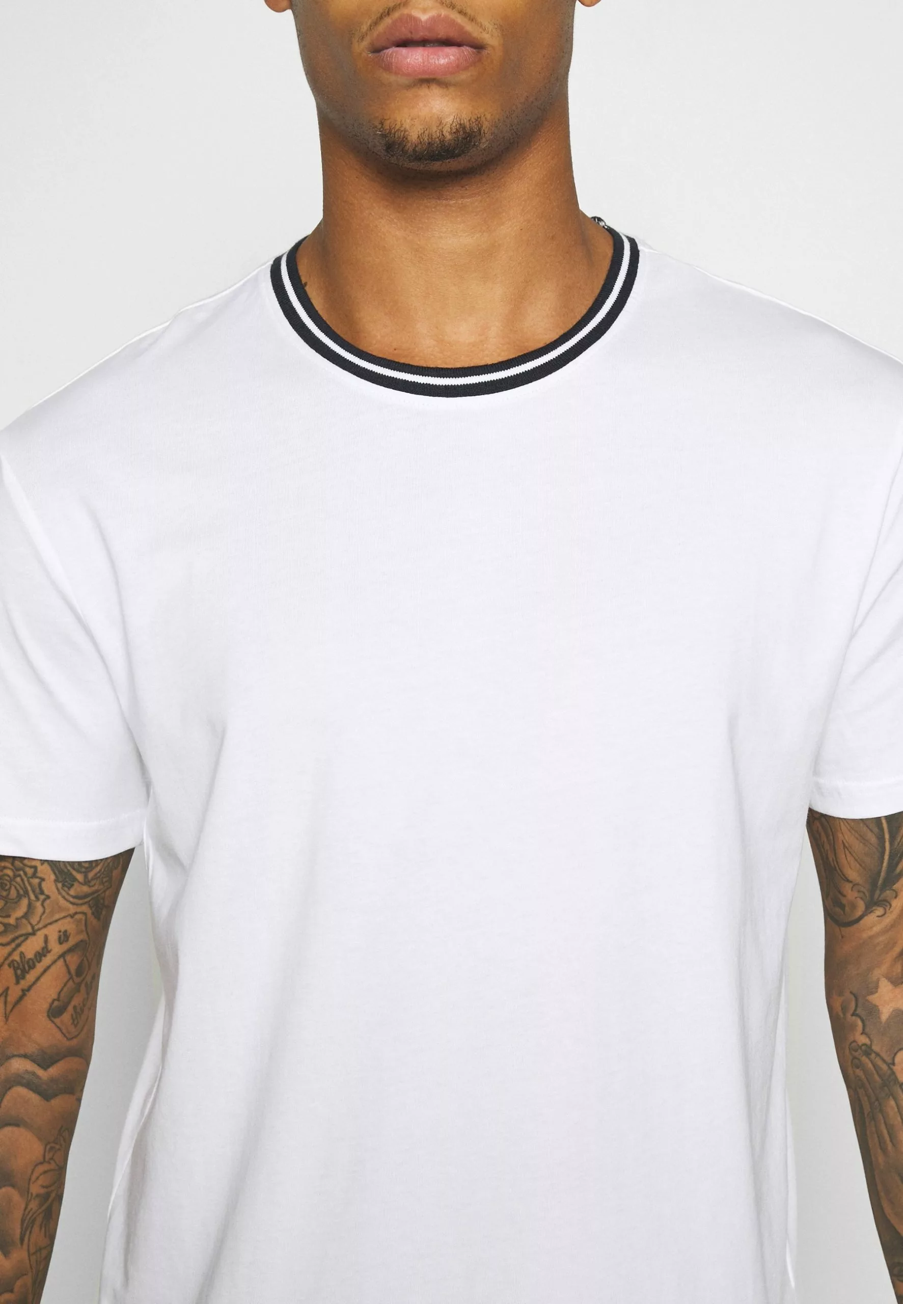 YOURTURN UNISEX - T-shirt imprimé Prix Raisonnable t shirt Col rond all 8 YOURTURN UNISEX - T-shirt imprimé Prix Raisonnable t shirt Col rond all – Image 6