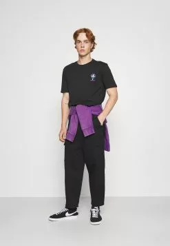 YOURTURN Prix Aimable UNISEX - T-shirt imprimé t shirt Col rond all 9 YOURTURN Prix Aimable UNISEX - T-shirt imprimé t shirt Col rond all -YOURTURN Soldes 2023 b1fab30f98d64126a5aa42cf1c5bc195