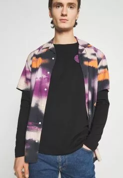 YOURTURN UNISEX - T-shirt à manches longues Prix Cassé t shirt Col rond all -YOURTURN Soldes 2023 bacaaf7a0e2748d0b0e18dcd6ae85a96