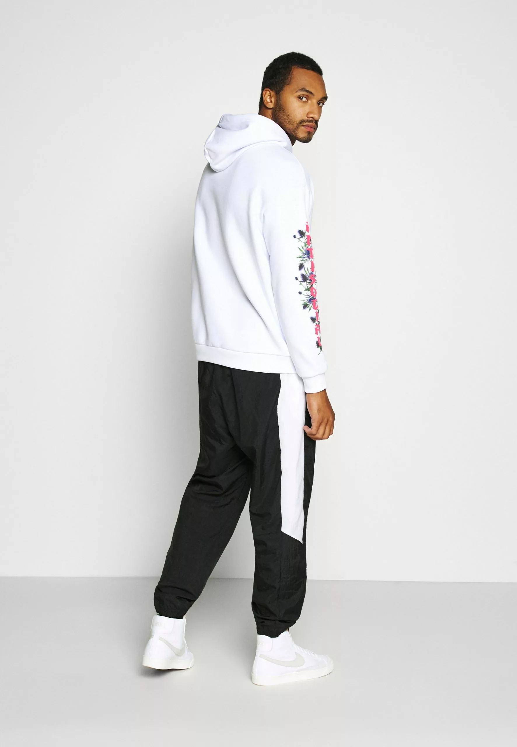 YOURTURN UNISEX - Sweat à capuche Prix Raisonnable pullover Capuche all 5 YOURTURN UNISEX - Sweat à capuche Prix Raisonnable pullover Capuche all – Image 3