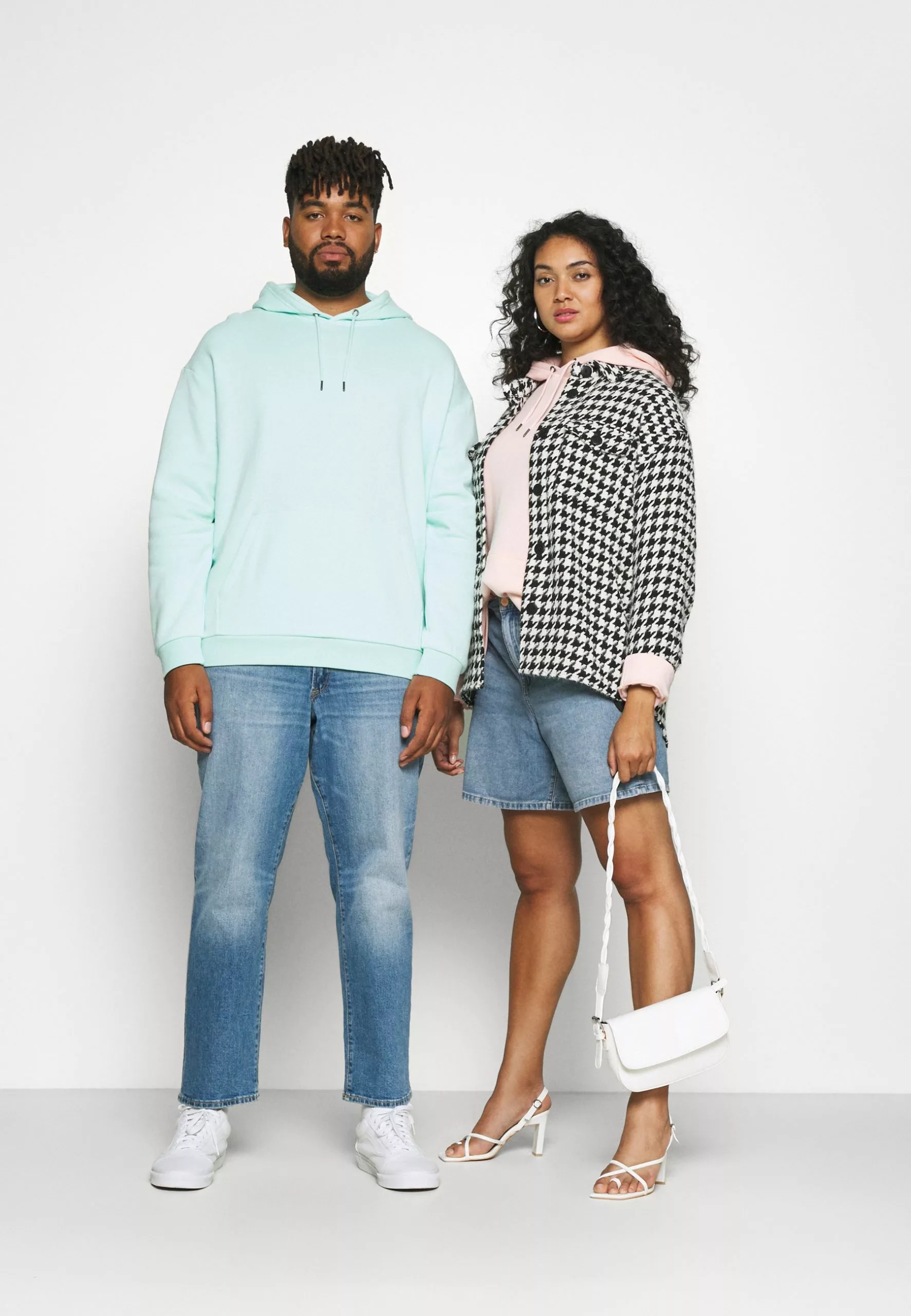 YOURTURN 50% Off De Vente UNISEX 2 PACK - Sweat à capuche pullover Capuche all 4 YOURTURN 50% Off De Vente UNISEX 2 PACK - Sweat à capuche pullover Capuche all – Image 2
