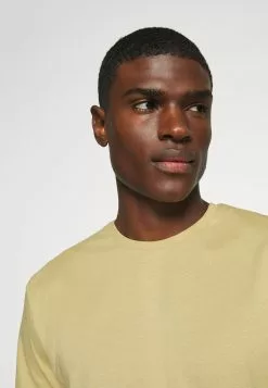 Prix Gelé YOURTURN UNISEX - T-shirt basique t shirt Col rond all -YOURTURN Soldes 2023 c2ec109a65c0415488359a537248a5f8