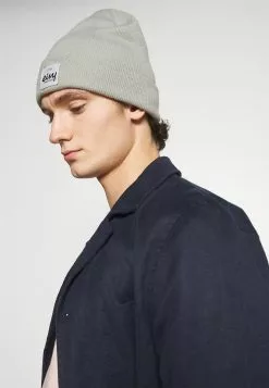 YOURTURN Prix Allégé UNISEX - T-shirt imprimé t shirt Col rond all -YOURTURN Soldes 2023 cc44588ed70844e480c7cc8f30619d0e