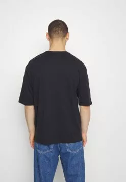 YOURTURN Meilleur Prix Garanti UNISEX ICE CUBE TEE - T-shirt imprimé t shirt Col rond all -YOURTURN Soldes 2023 ecb21384ad064b1b94680a8720b298a3