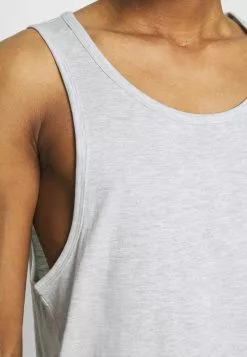 YOURTURN Meilleur Prix Garanti UNISEX - Débardeur t shirt Col rond all -YOURTURN Soldes 2023 ef64b9ce3637457a8454b2b3d262897c