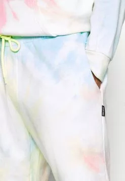 YOURTURN Prix Usine UNISEX SET - Sweat à capuche combination clothing Capuche all 15 YOURTURN Prix Usine UNISEX SET - Sweat à capuche combination clothing Capuche all -YOURTURN Soldes 2023 f2f6944d285a4fd1a40d72391190e30a