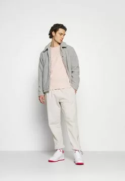 YOURTURN UNISEX - T-shirt à manches longues Remise En Ligne t shirt Col rond all -YOURTURN Soldes 2023 f828c9bfd7da487fa10a7c84a425dc20